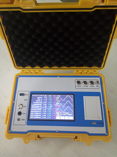 新款氧化鋅避雷器帶電測試儀研發成功