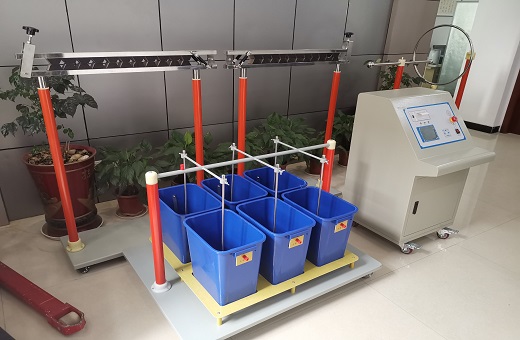 山東客戶在我司訂購的智能絕緣手套(靴)耐壓試驗裝置發(fā)貨啦