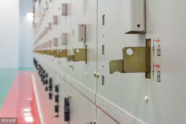 開關柜需要什么樣的耐壓試驗？