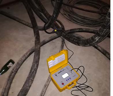 前往湖南大學(xué)培訓(xùn)管線定位儀！